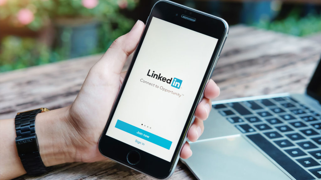 Importance of LinkedIn and reasons for you to maintain your LinkedIn profile